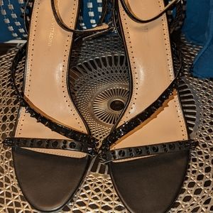 Adrienne vittadini heels